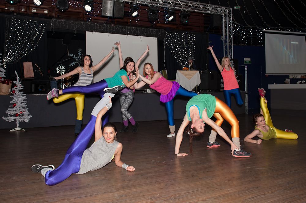 Girls presented a mind-blowing dance routine to Spice Girls Girls presented a mind-blowing dance routine to Spice Girls